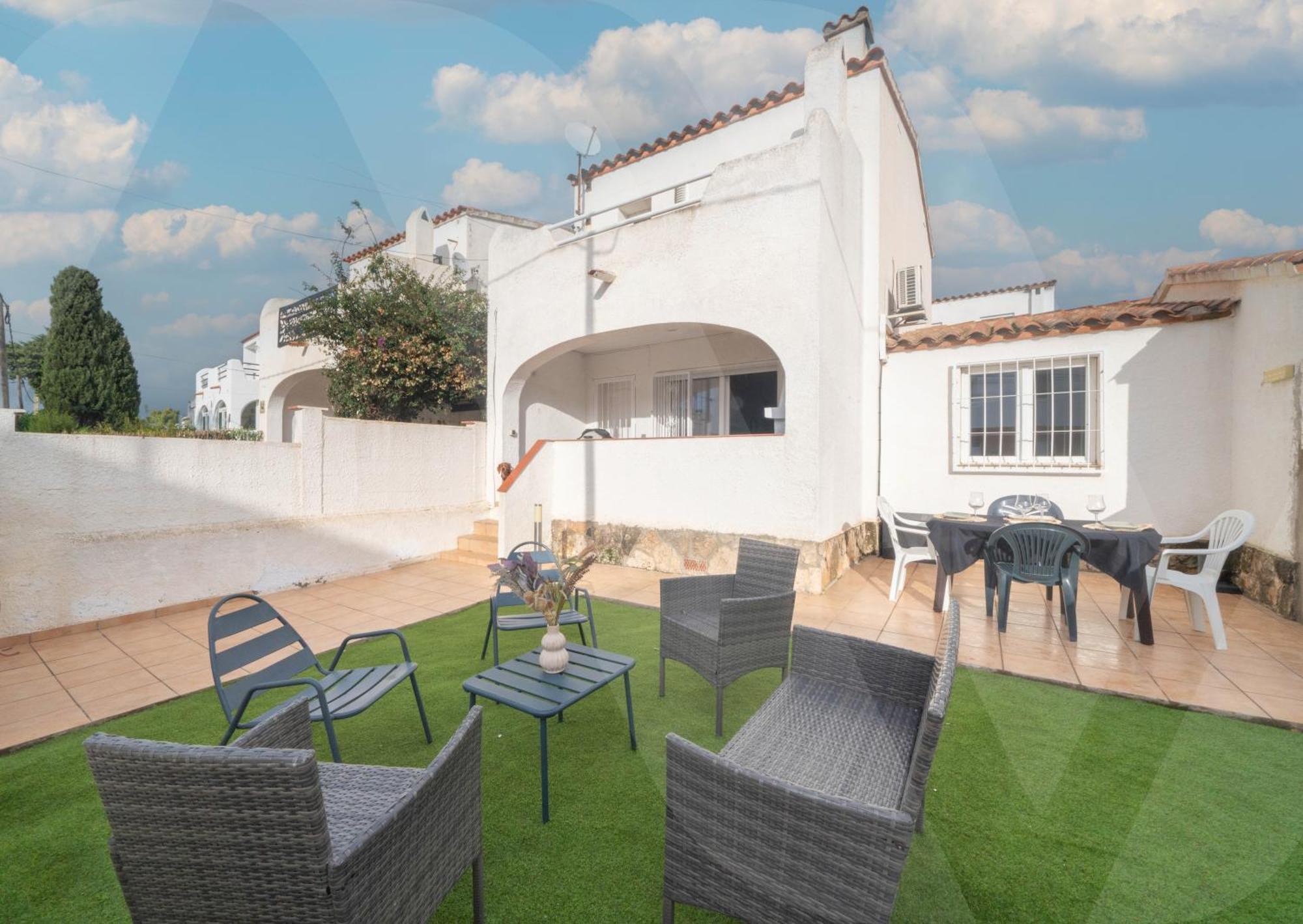 Belle Maison Puig Rom By Welhomy Holiday home *