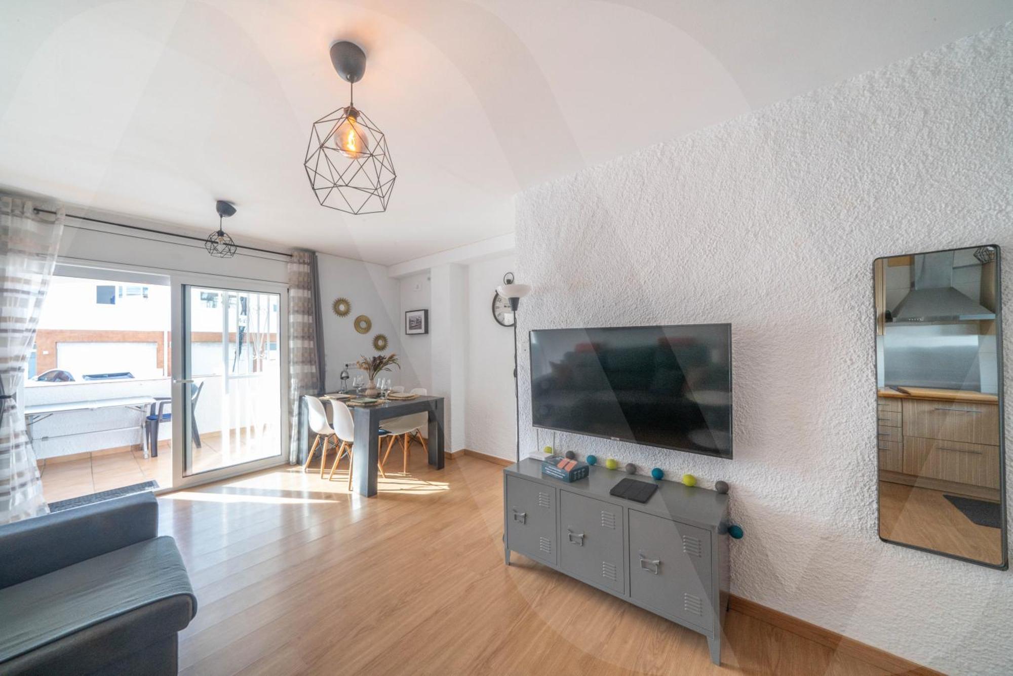Belle Maison Puig Rom By Welhomy Roses